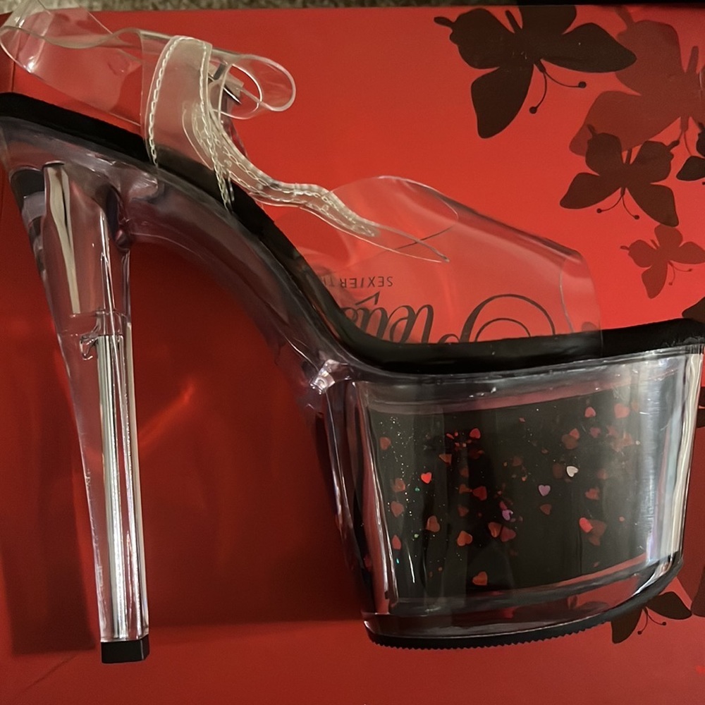 Platform heels - Picture 3 of 12